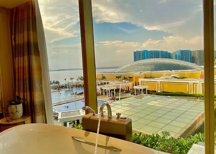 Grand Coral Deluxe Okada Манила