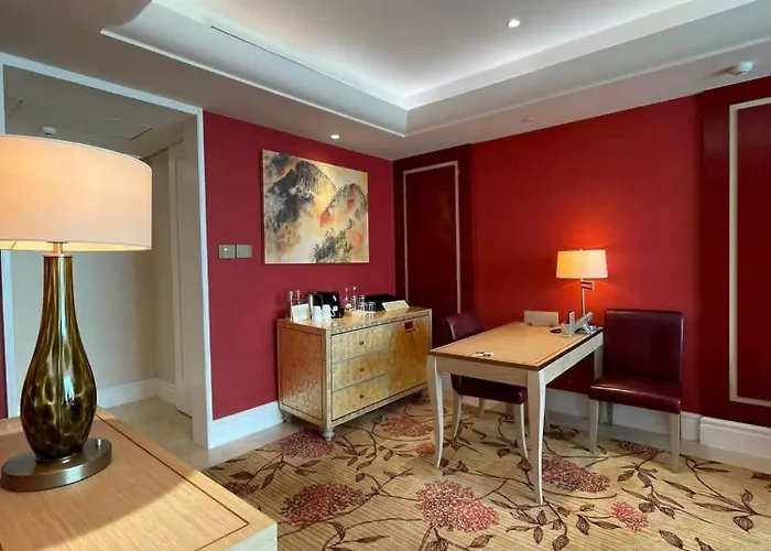 Grand Coral Deluxe Okada